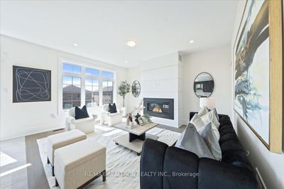 18 Upbound Crt, East Gwillimbury - Holland Landing image-0-2