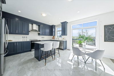 18 Upbound Crt, East Gwillimbury - Holland Landing image-0-4