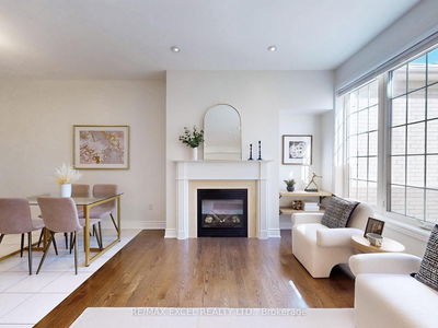 10327 Woodbine Ave, Markham - Cathedraltown image-0-4