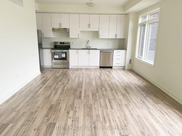 370 Maple Rd 370A Red Maple Rd, Richmond Hill, ON | Condos.ca