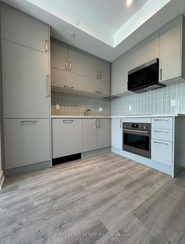 709 - 38 Andre De Grasse Street