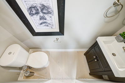 112 Mugford Rd, Aurora - Bayview Wellington image-0-2