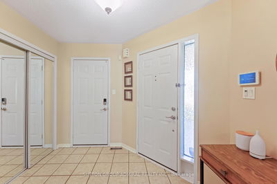 31 Panorama Cres, Vaughan - Elder Mills image-0-4