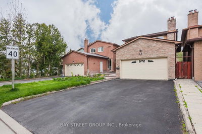 3 Upton Cres, Markham - Milliken Mills West