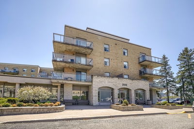 Unit 109 — 2502 Rutherford Rd, Vaughan - Maple image-0-1
