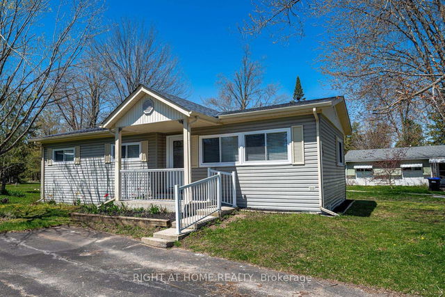 83 Hawthorne Drive