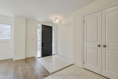 28 Gardeners Lane, Markham - Angus Glen image-0-3
