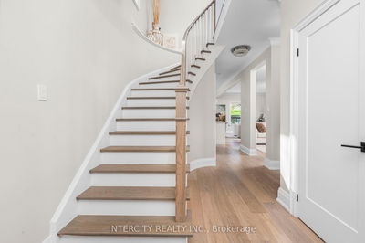 119 Golden Gate Circ, Vaughan - Sonoma Heights image-0-4