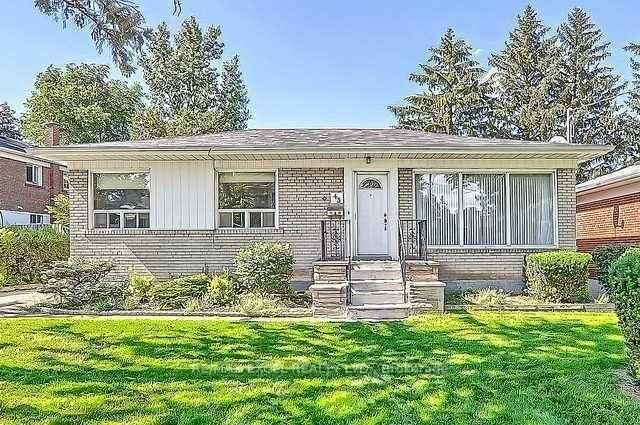 Main - 43 Boothbay Crescent