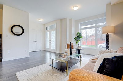 213 Webb St, Markham - Cornell image-0-4