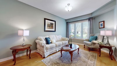 849 Hollander Rd, Newmarket - Gorham-College Manor image-0-4