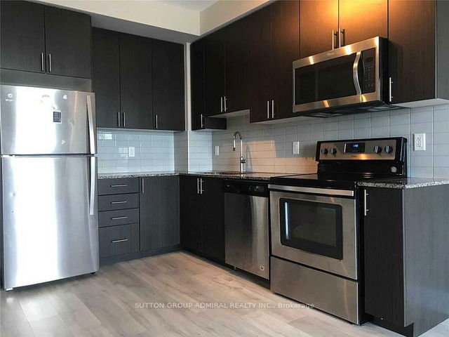 1709 - 7890 Bathurst Street