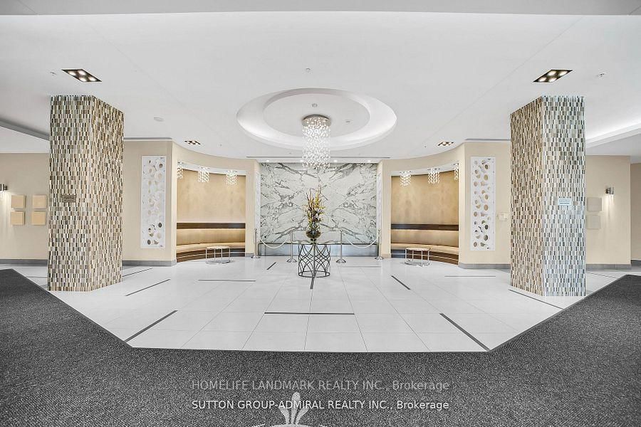Condo for sale at 1211-85 North Park Road, Vaughan, Beverley Glen, L4J 0H9 - MLS: N12140276