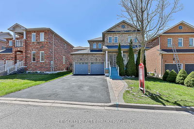 123 Flagstone Way, Newmarket - Woodland Hill image-0-2