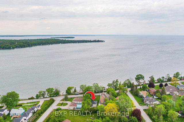 17 Lake Drive