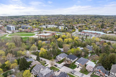 112 Tyler St, Aurora - Aurora Village image-0-3