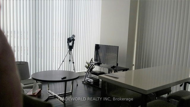 507 - 180 Enterprise Boulevard