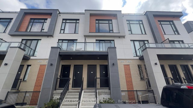 606 - 7 Steckley House Lane