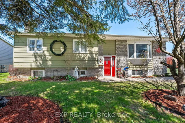 354 Lakeland Crescent