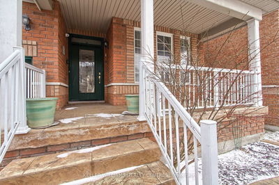 51 Haverhill Terr, Aurora - Bayview Wellington image-0-4