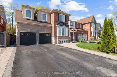 355 Cheryl Mews Blvd, Newmarket - Woodland Hill