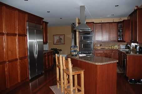 39 Vanderpost Cres, Essa, L0L2N0 | Image 3