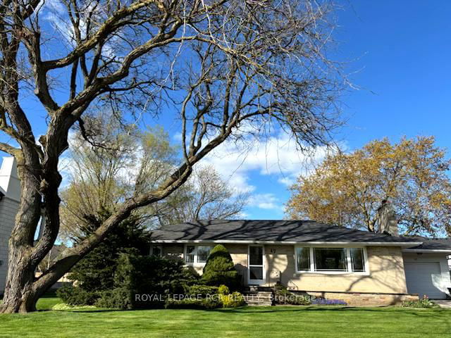 47 Elizabeth Drive