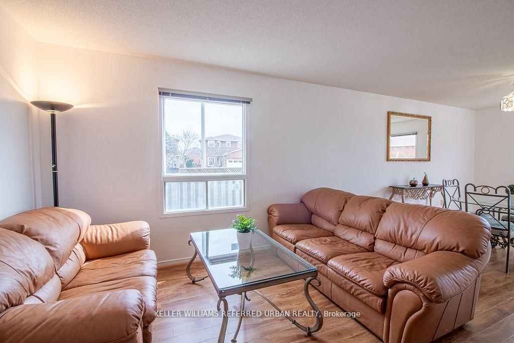 Detached House for sale at 2 Price Street, Richmond Hill, Devonsleigh, L4S 1E1 - MLS: N12142257