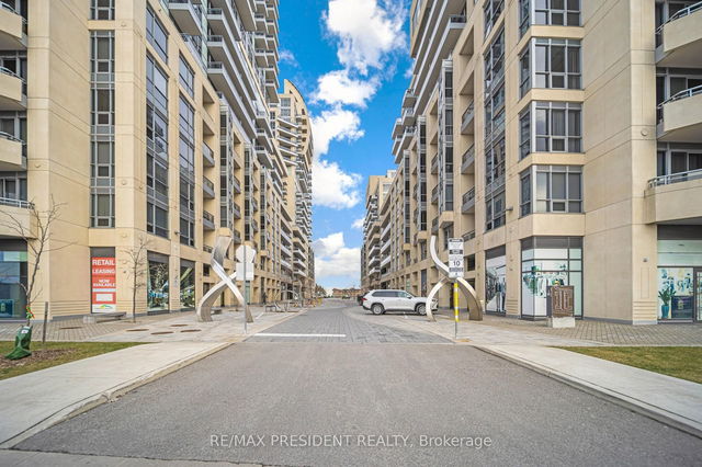 902 - 9191 Yonge Street