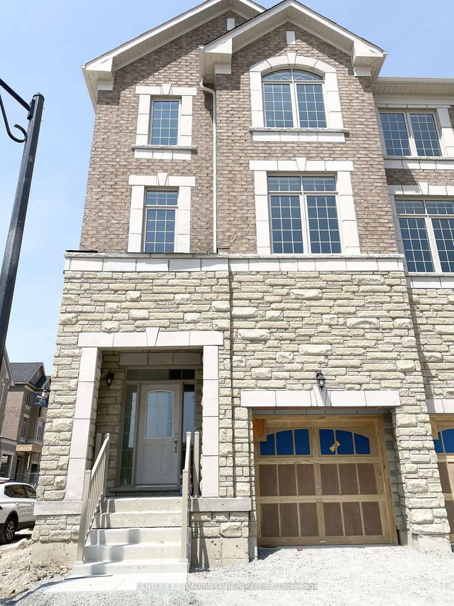 2 phillipsen Way