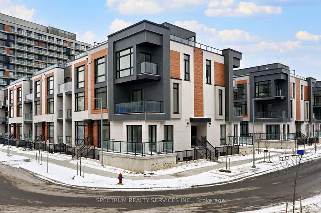 1202 - 10 David Eyer Road