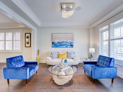 629 McGregor Farm Tr, Newmarket - Glenway Estates image-0-3