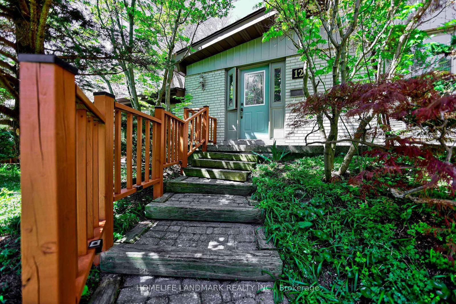 Detached House for sale at 12 Thornheights Road, Markham, Royal Orchard, L3T 3M1 - MLS: N12143416