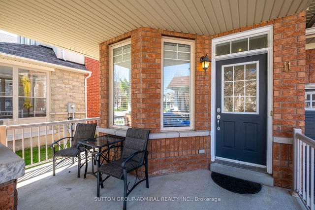 11 Thistle Avenue
