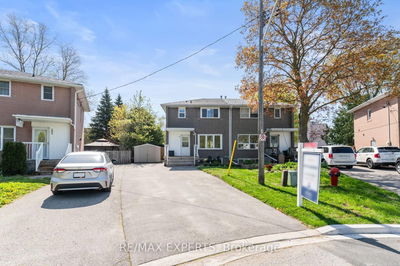 202 Penn Ave, Newmarket - Bristol-London image-0-3