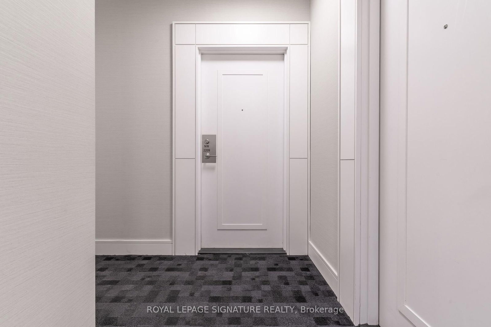 Condo for lease at 2209-9201 Yonge Street, Richmond Hill, Langstaff, L4C 6Z2 - MLS: N12143771