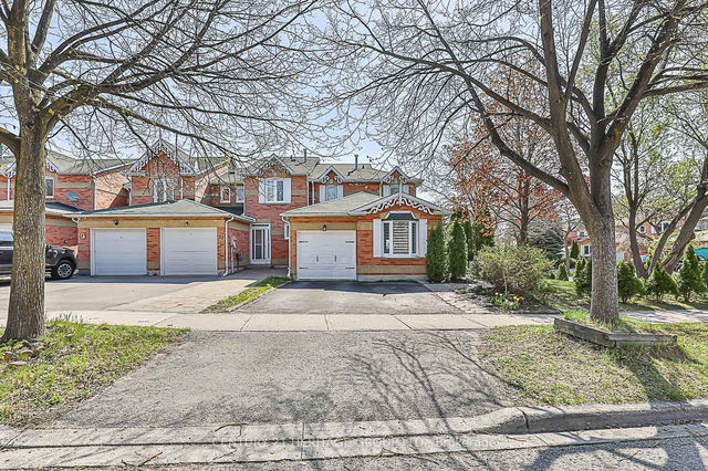 15 Ritva Court