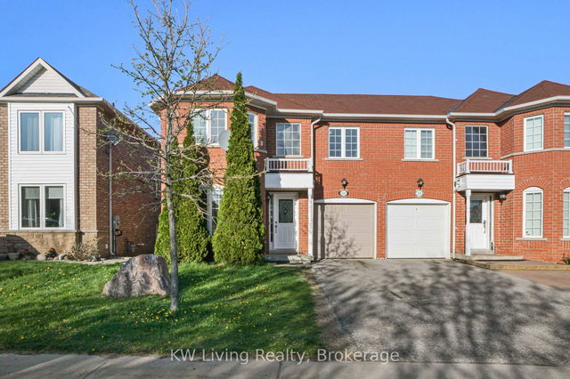 135 Wainscot Avenue