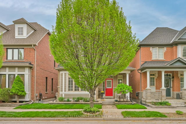 25 Evaridge Drive