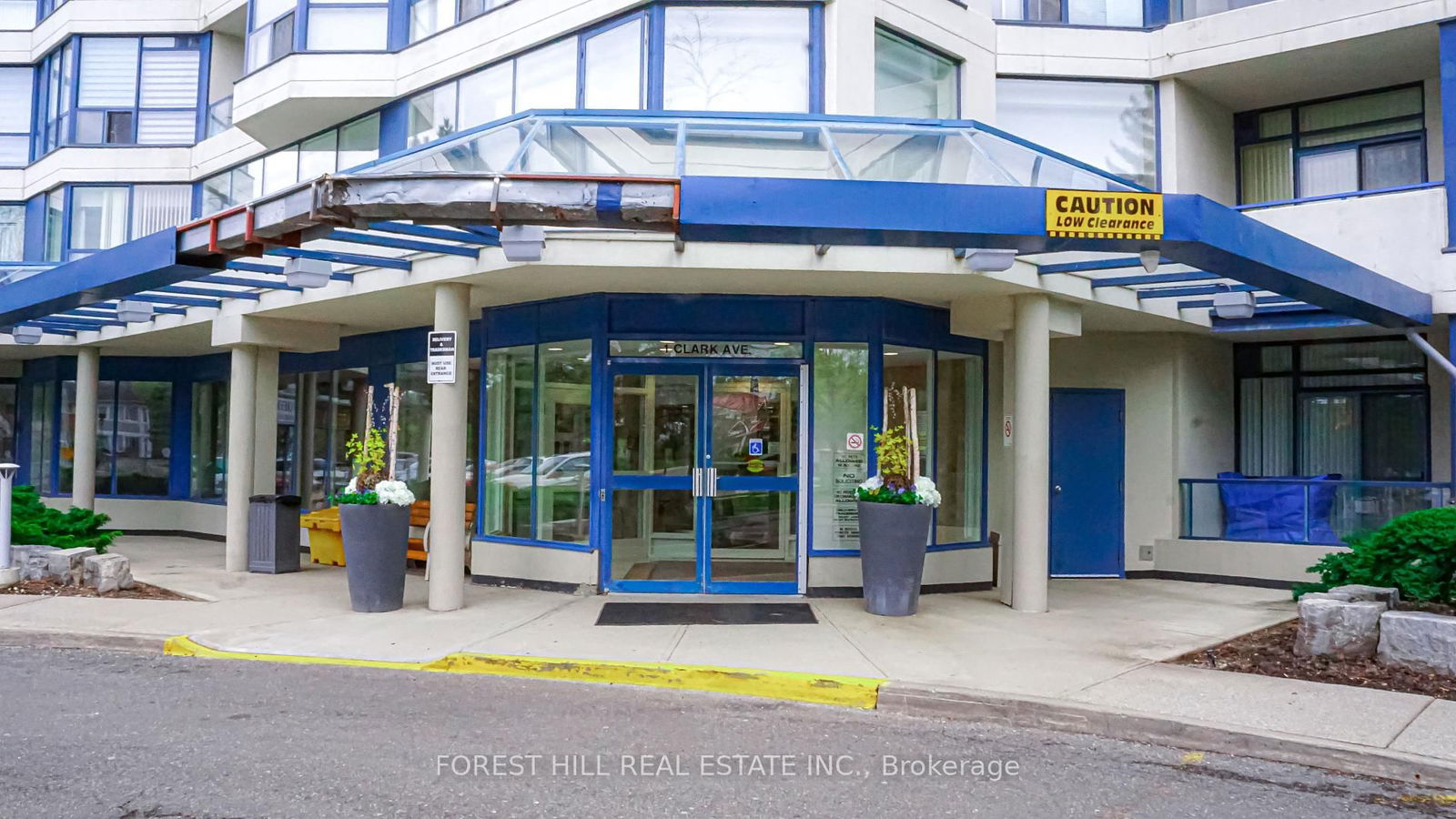 Condo for sale at 308-1 Clark Avenue, Vaughan, Crestwood-Springfarm-Yorkhill, L4J 7Y6 - MLS: N12144181