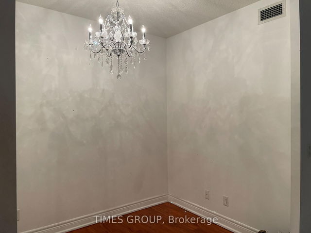 112 - 48 Suncrest Boulevard