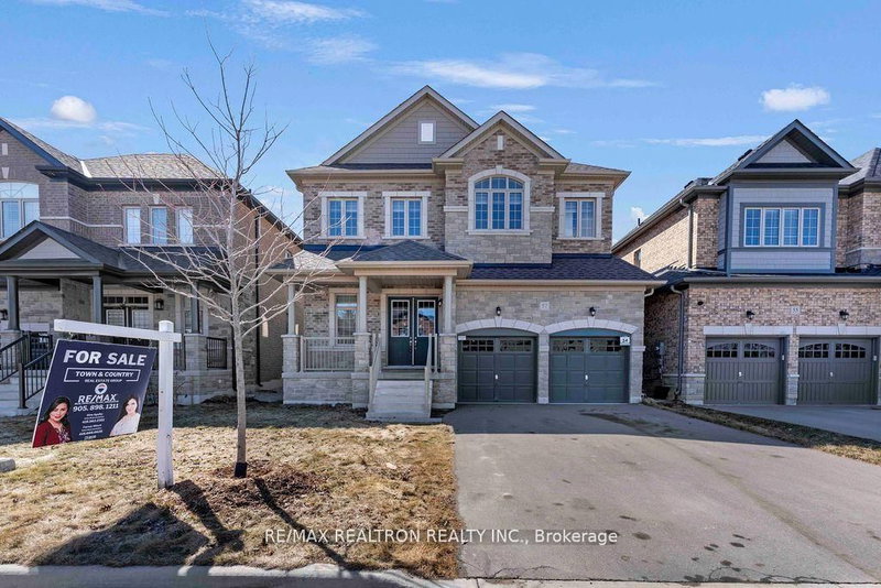 57 Betty May Cres, East Gwillimbury, L9N 1S2 | Image 2