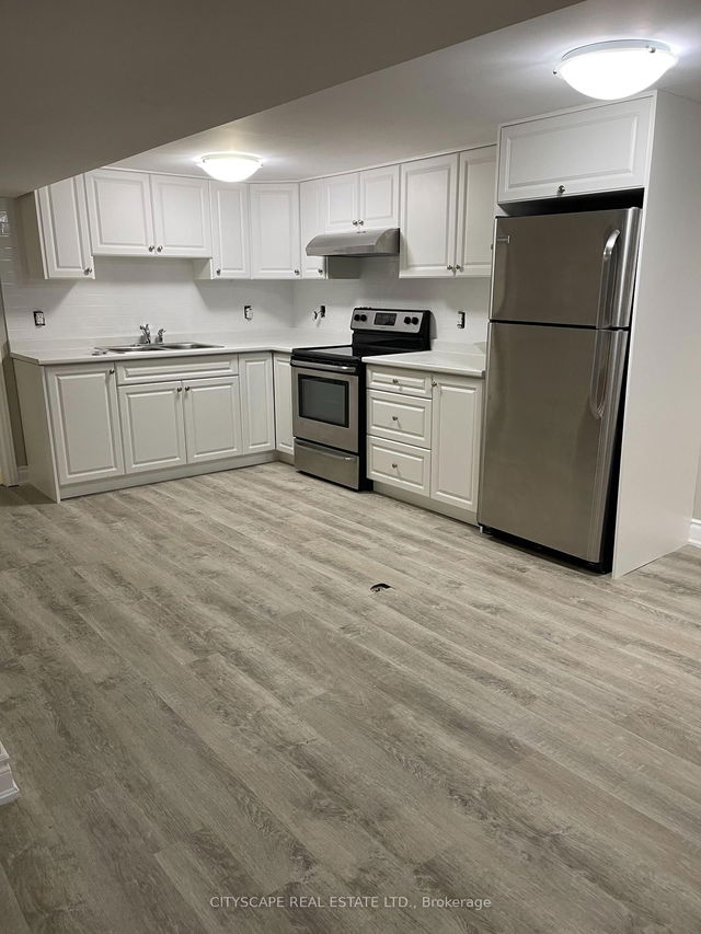 Bsmt - 31 Hurricane Avenue