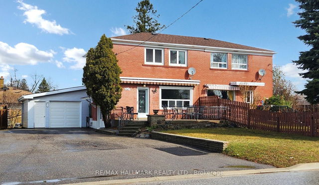 247 Demaine Crescent