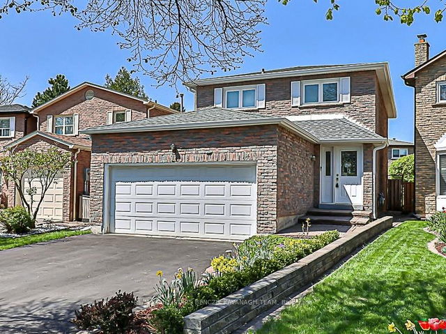 11 Graham Crescent