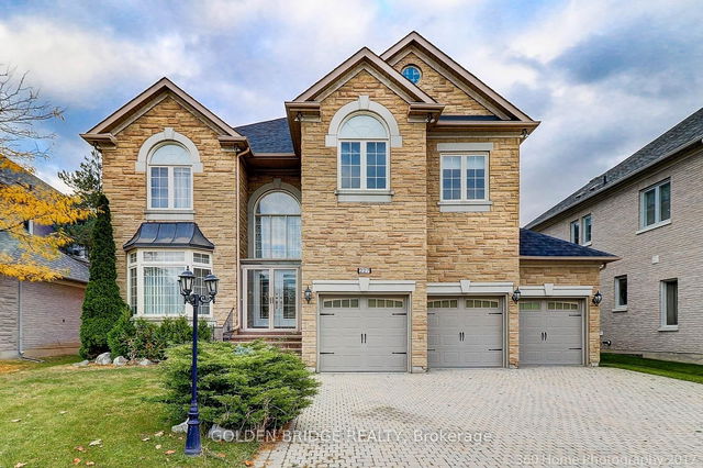 227 Boake Trail
