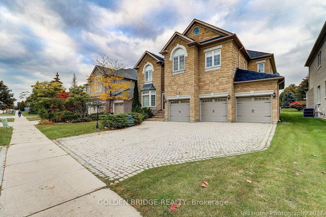 227 Boake Trail