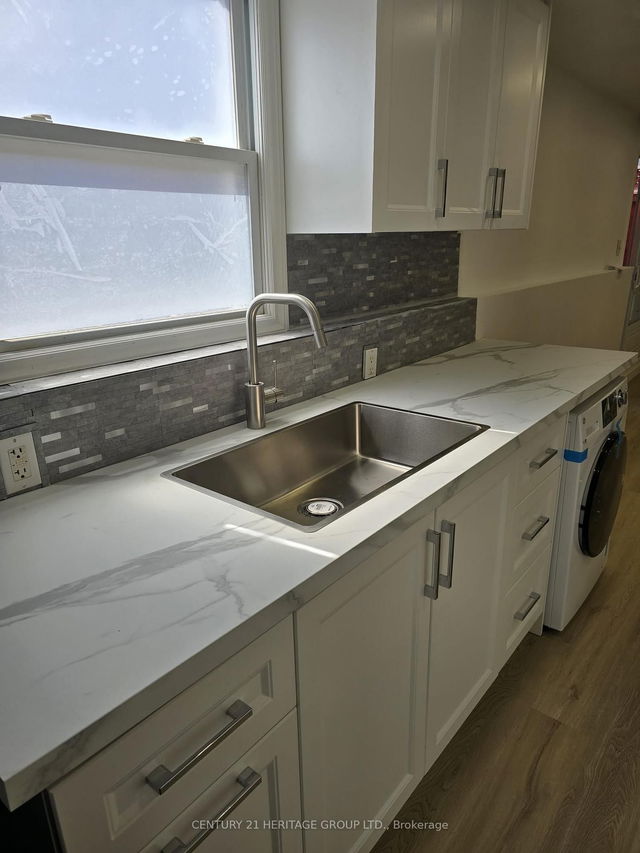 Bsmnt - 942 Ferndale Crescent