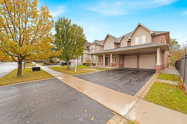 141 Regatta Avenue