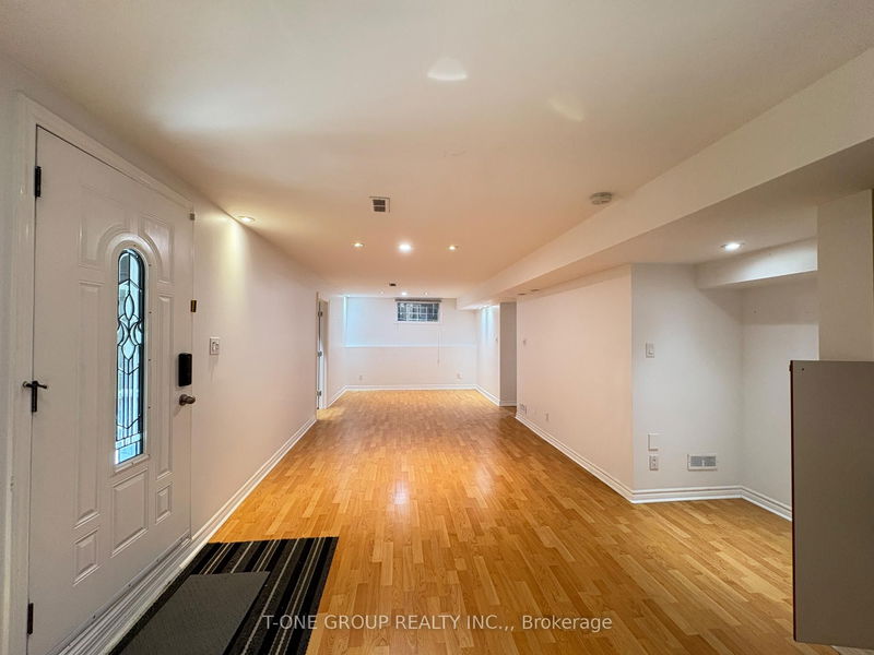 home for lease on 120 Grey Alder Avenue